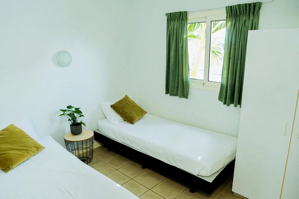 Premium apartment with two single beds